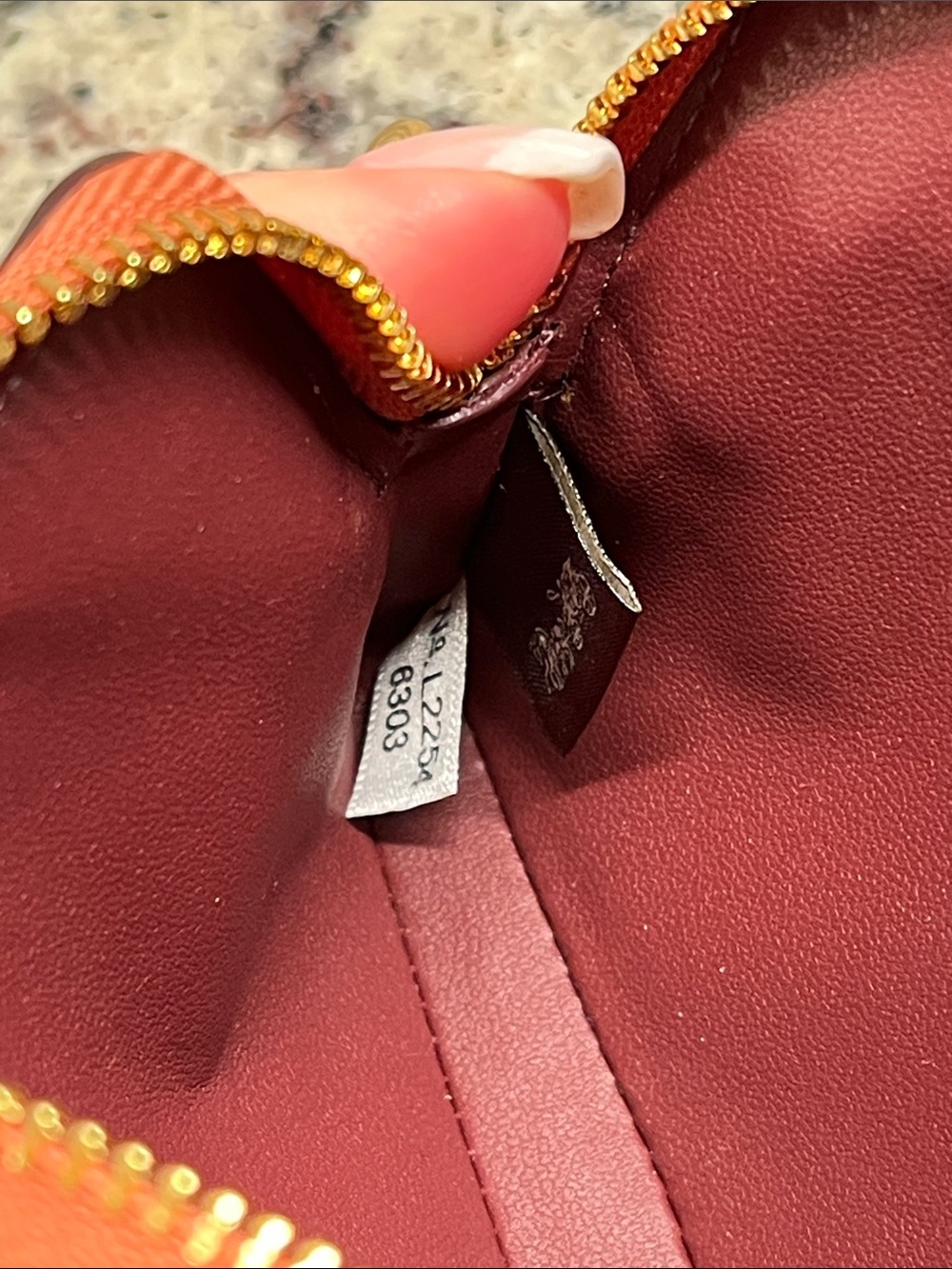 Coach Pebbled Terracotta Leather Zippered Card Holder with Strap EUC - Picture 6 of 10